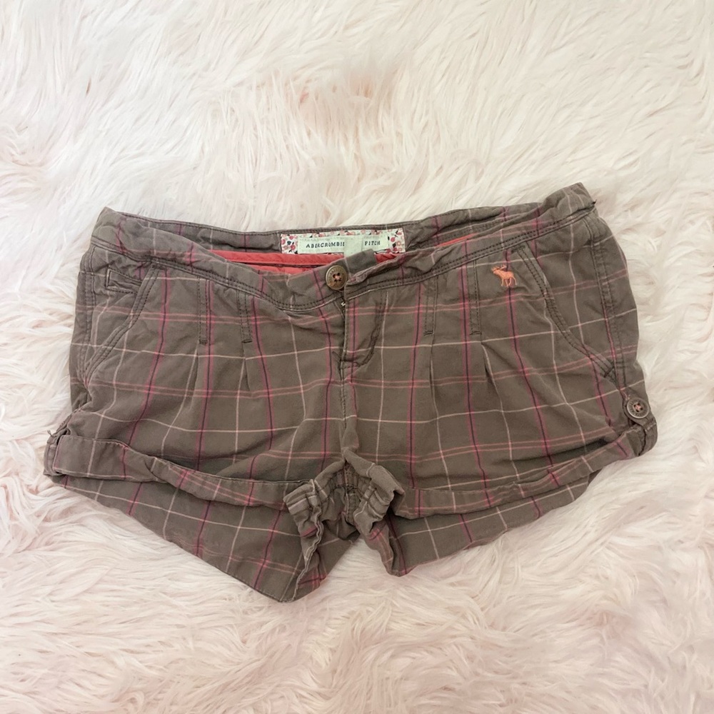Abercrombie and Fitch Red Brown Red Plaid Shorts Size 0